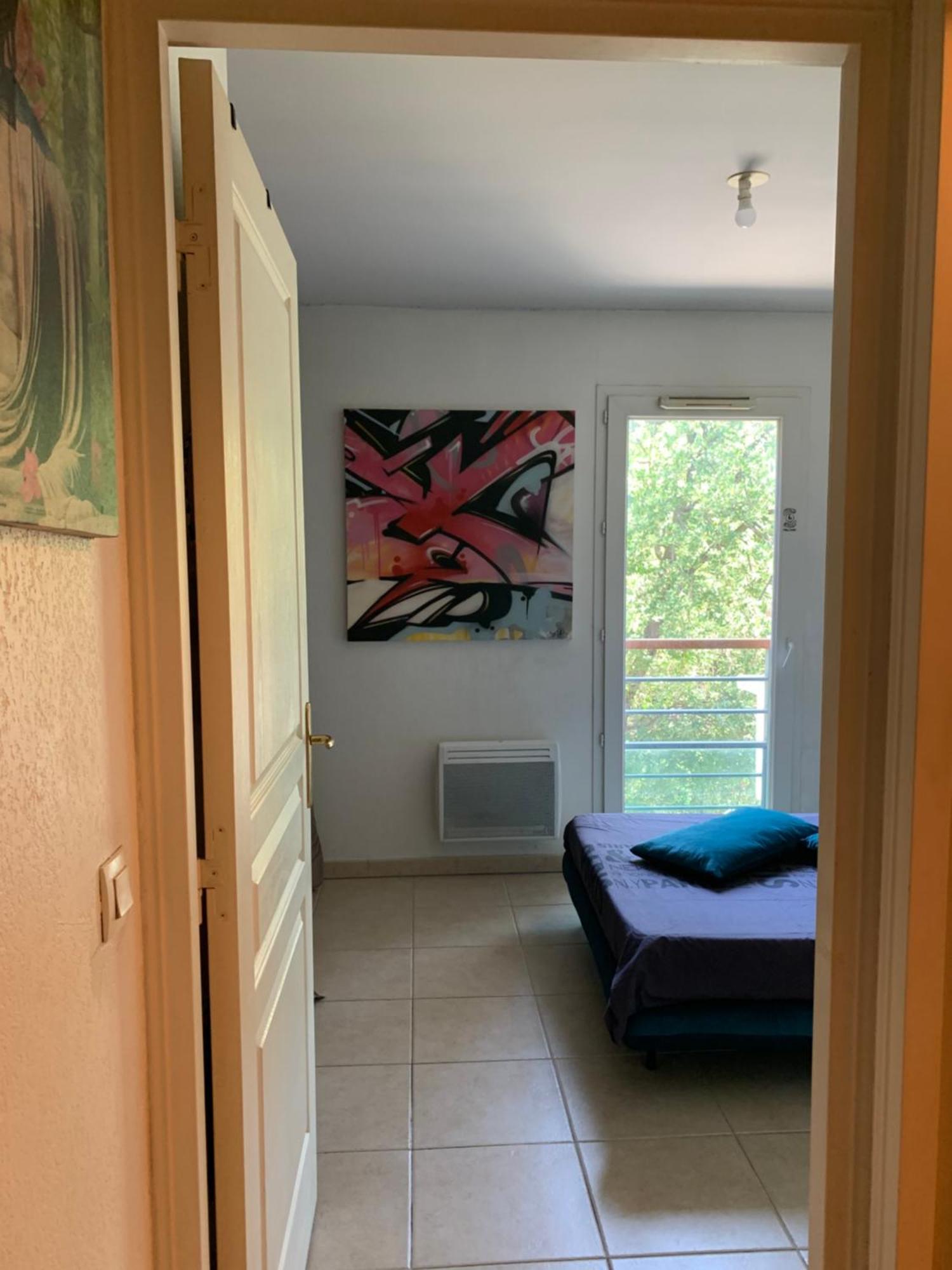 Votre Sejour Cosy A Frejus!公寓 外观 照片